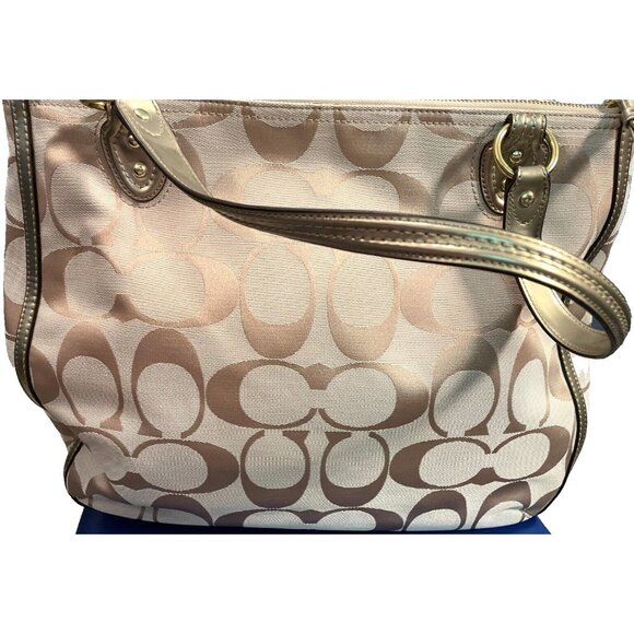 Coach J1220 Gallery Tote Authentic Entrupy Certified Signature Jacquard &Leather - Picture 4 of 10